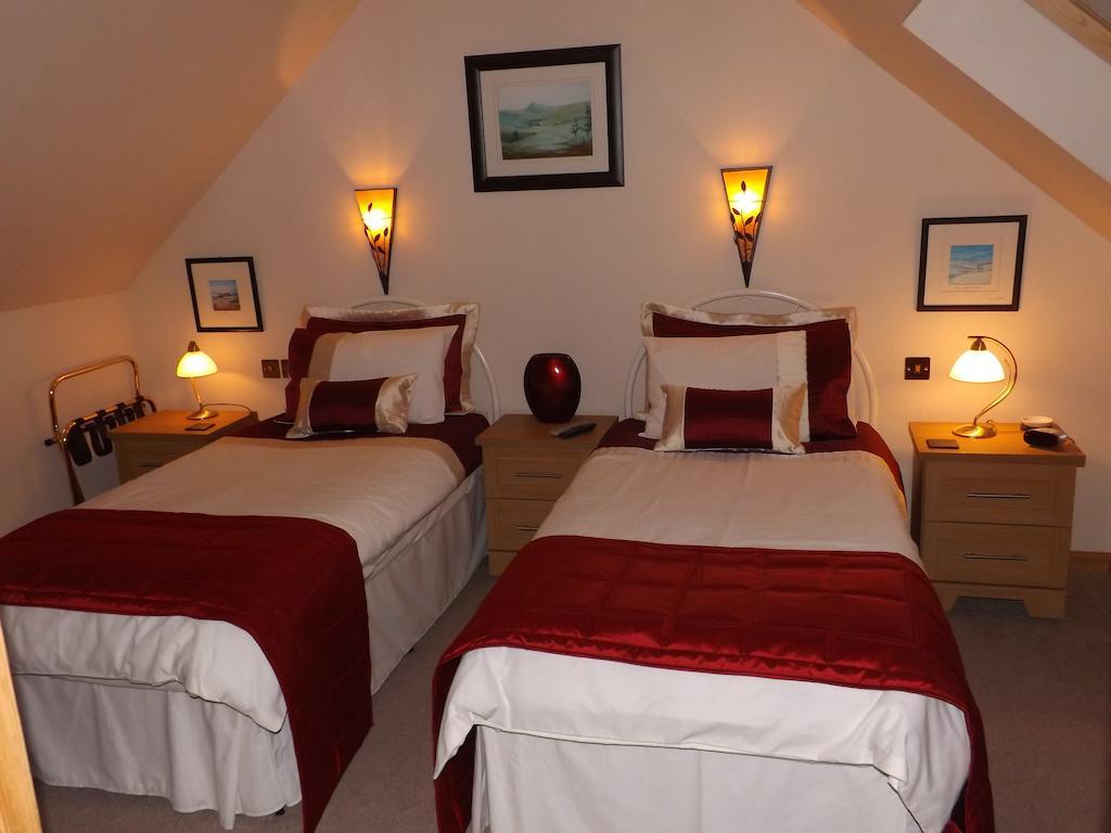 Castleview Bed & Breakfast Dufftown Exterior foto